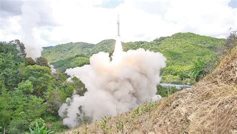 常规导弹穿越台湾岛
