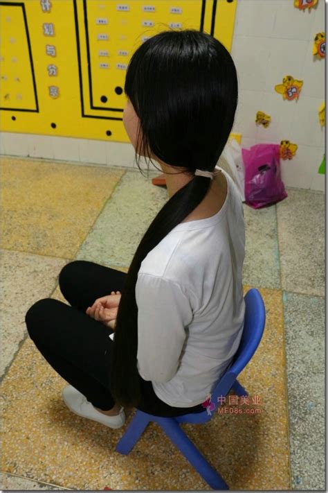 幼儿园老师剪学生头发被索赔