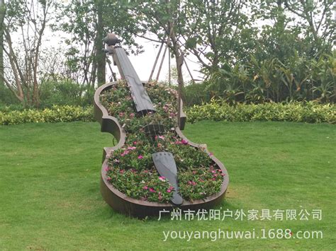 广东吉他雕塑