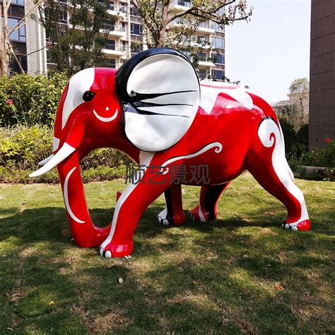 广东玻璃钢大象雕塑