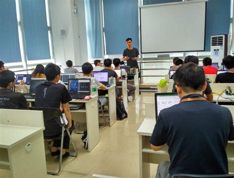 广州游戏软件培训学校