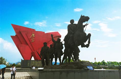 广昌的红色雕塑