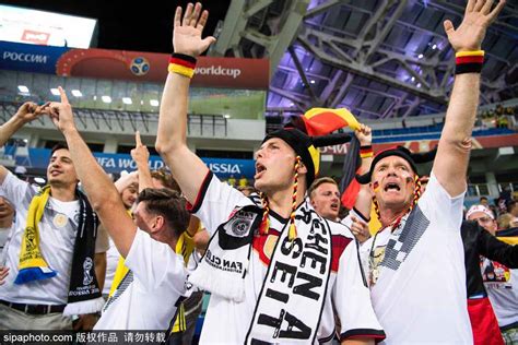 德国队球迷精神状态现状