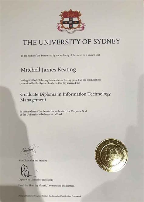 悉尼大学毕业证模板