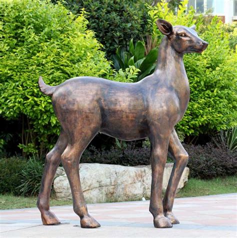 惠州动物雕塑玻璃钢
