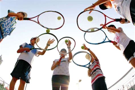 成人体验网球教程