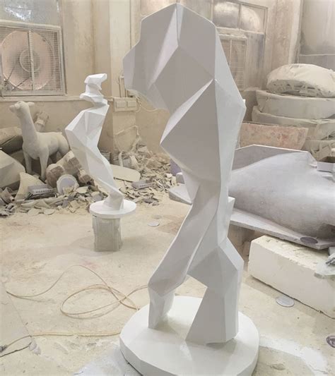 成品玻璃钢雕塑摆件开发
