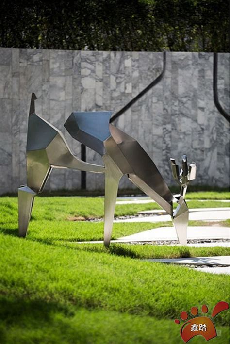 抽象不锈钢公园雕塑小品