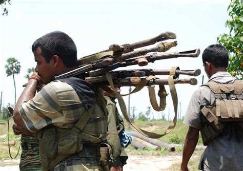 斯里兰卡猛虎组织使用的枪械
