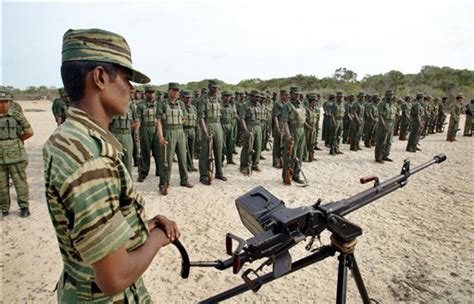 斯里兰卡猛虎组织重建武装