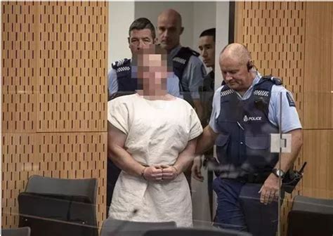 新西兰枪手出庭受审