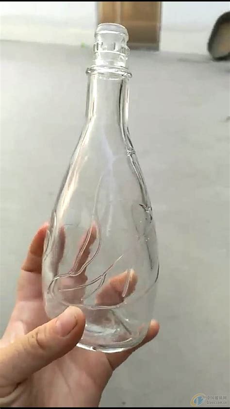 无锡华众玻璃瓶生产厂家