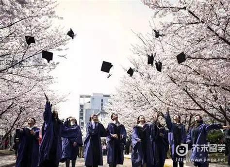 日本大学生毕业留学费用