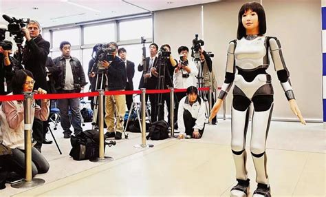 日本智能机器人老婆