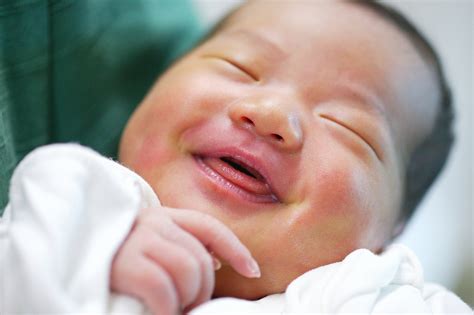 日本的新生儿为啥越来越少