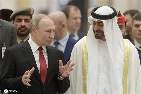 普京出访阿联酋和沙特的欢迎仪式