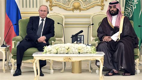 普京出访阿联酋和沙特高规格接待