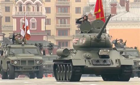 普京看了多少坦克