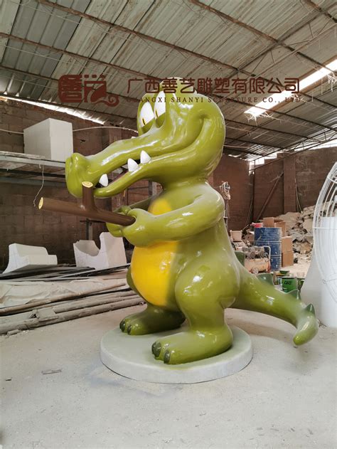 桂林玻璃钢雕塑定制