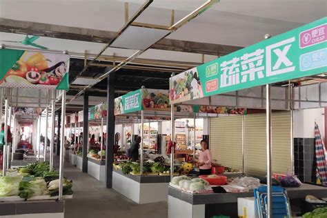 横县东圩街菜市场