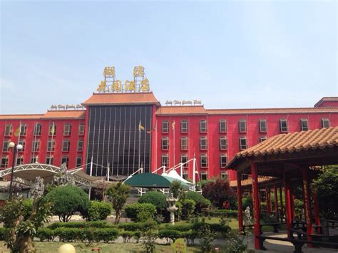 武汉湖滨花园酒店多少钱