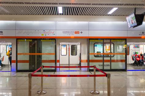 武汉站站牌照片