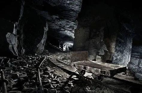 江西一煤矿垮塌造成4人死亡
