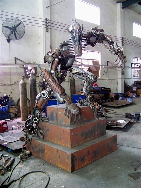 沈阳铁艺造型雕塑制作过程