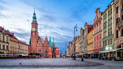 波兰留学办签证需要费用吗
