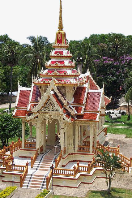 泰国岛上寺庙