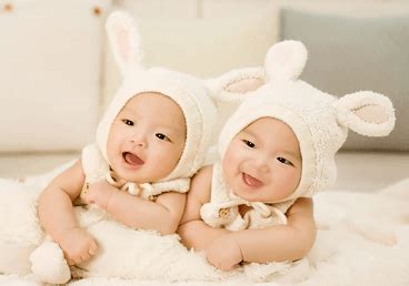 洋气双胞胎宝宝起名