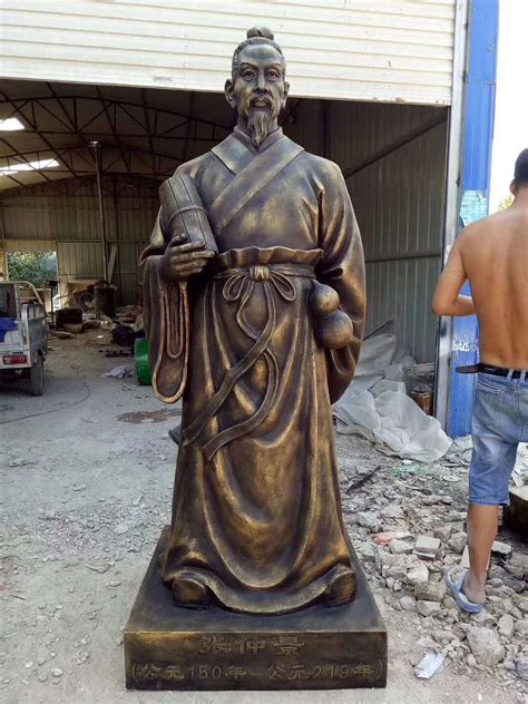 济南玻璃钢古代人物雕塑
