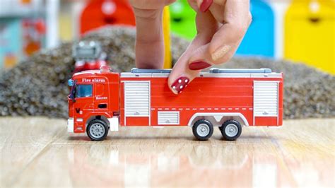 消防车汽车玩具视频