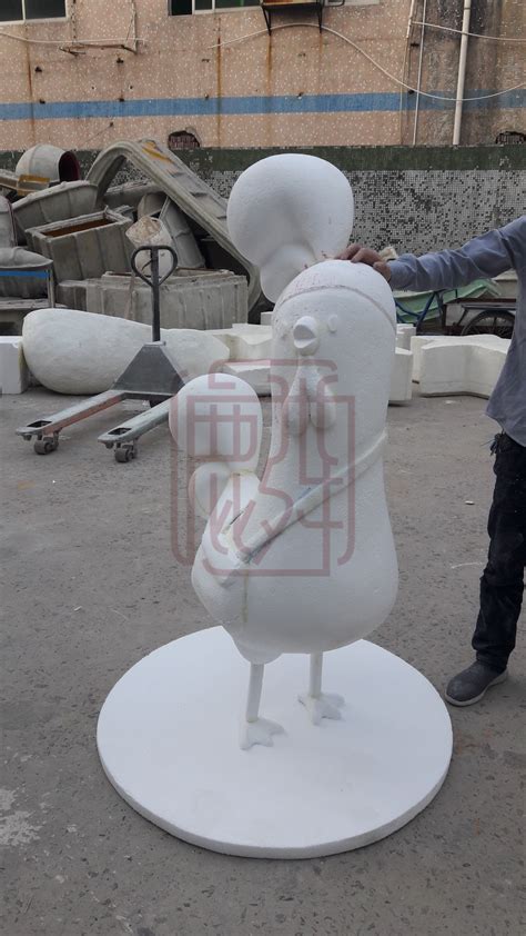 深圳市大型玻璃钢雕塑