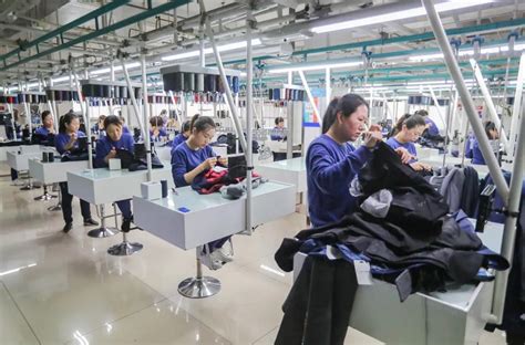 深圳服装厂做流水一个月多少钱