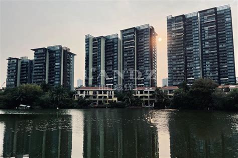 深圳纯水岸是豪宅吗