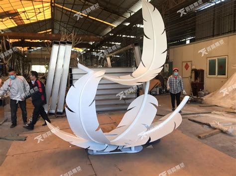 深圳组合式玻璃钢雕塑摆件