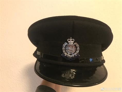 港版帽子警察