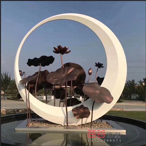 湖北公园水景广场不锈钢雕塑
