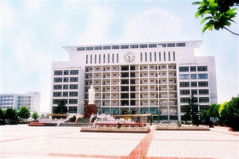 湖北省仙桃职业技术学院