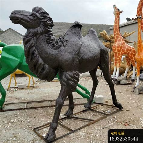 滁州动物玻璃钢雕塑设计