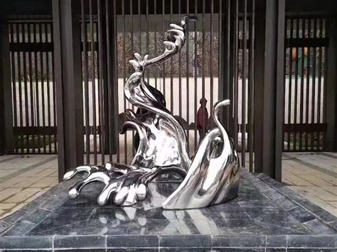 滁州多彩不锈钢雕塑