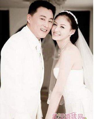 演员刘小峰的妻子是谁