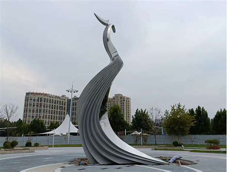 潍坊公园玻璃钢雕塑