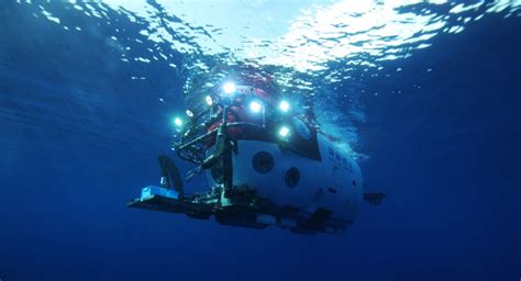 潜水船装修