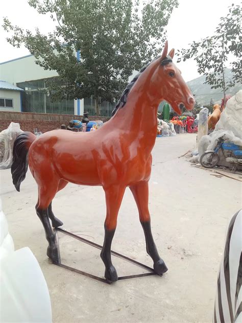 玻璃钢动物马雕塑出售