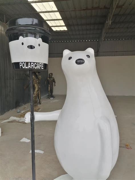 玻璃钢卡通北极熊雕塑