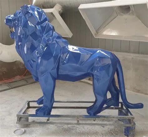 玻璃钢狮子造型雕塑