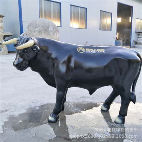 玻璃钢雕塑大黑牛