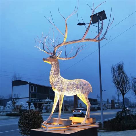 玻璃鹿雕塑价格